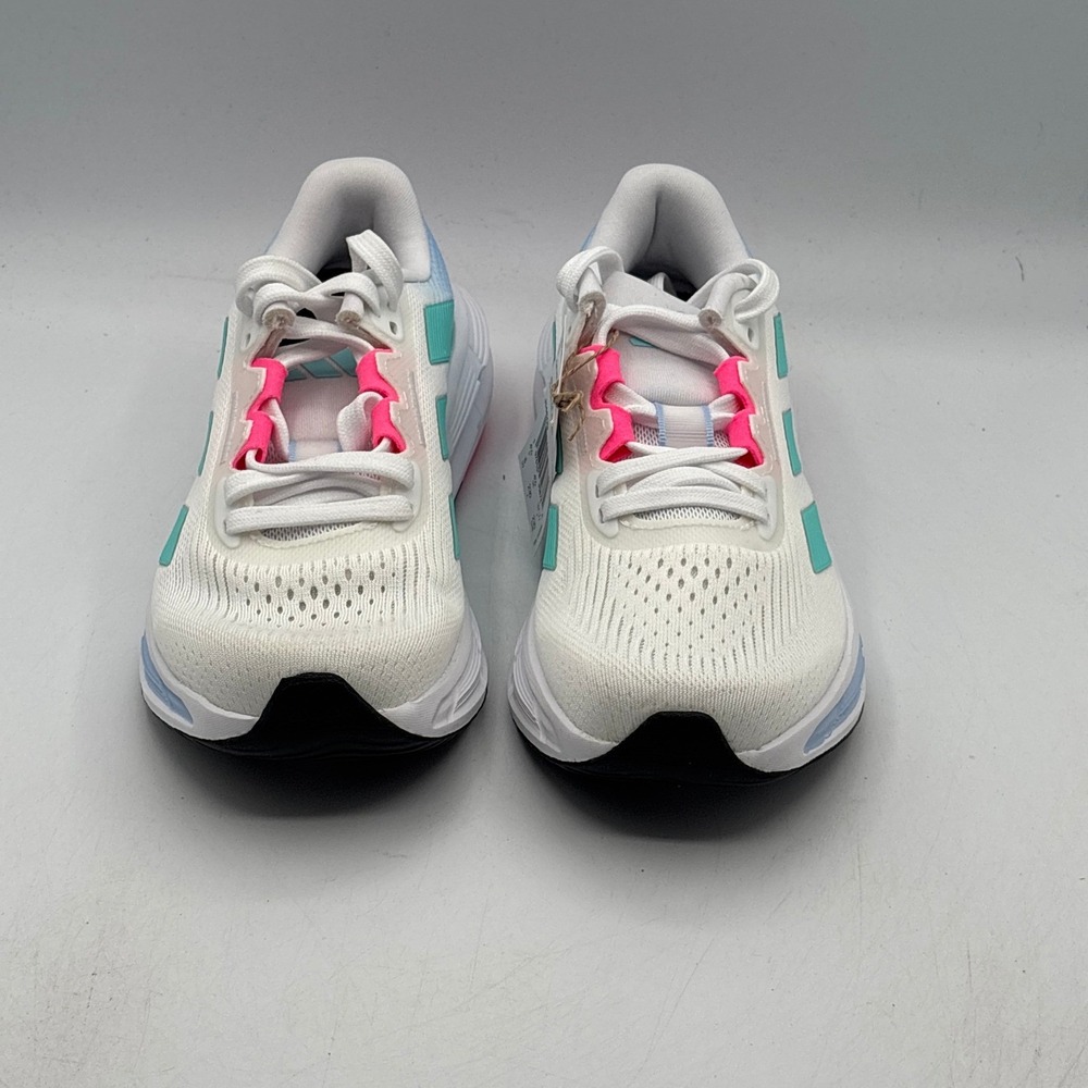 Adidas Questar 3 Shoes Women Size 6 White Aqua Running JI4609 - Picture 2 of 8